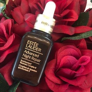 Estée Lauder night repair